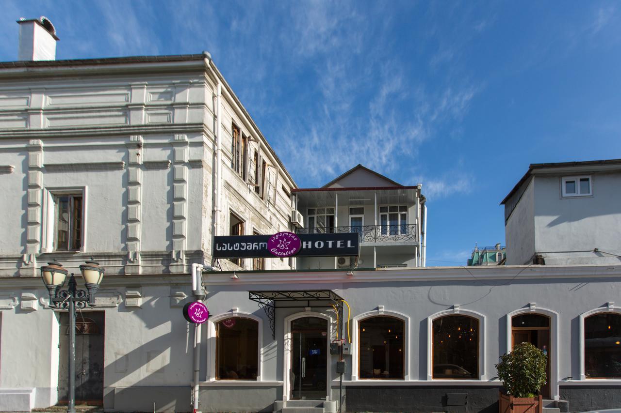 Hotel Cattaleya Batoemi Buitenkant foto